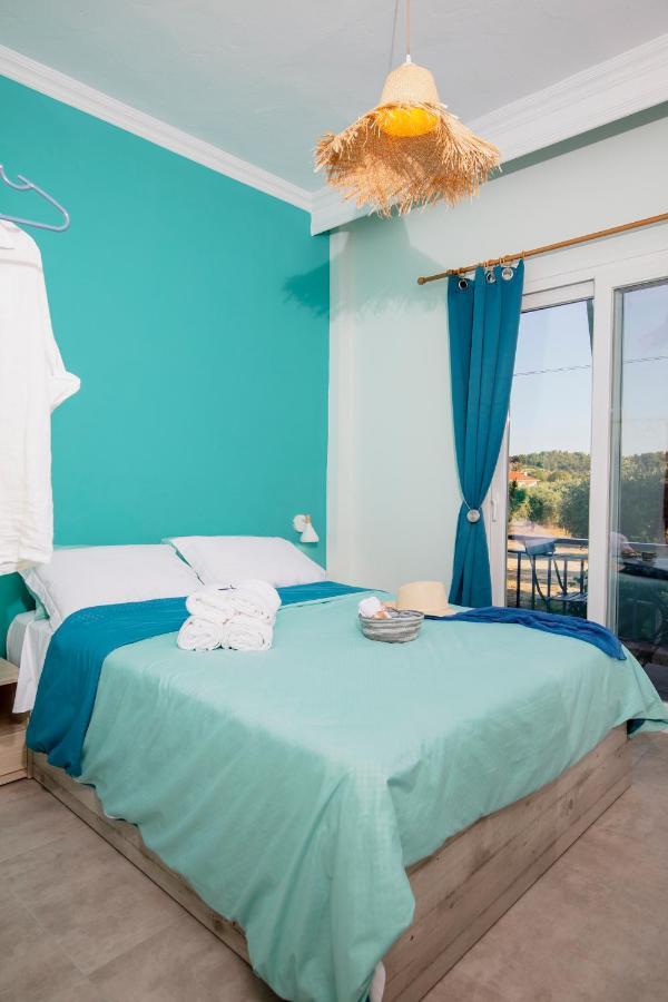 Rilassunte Luxury Apartments Potos Bagian luar foto