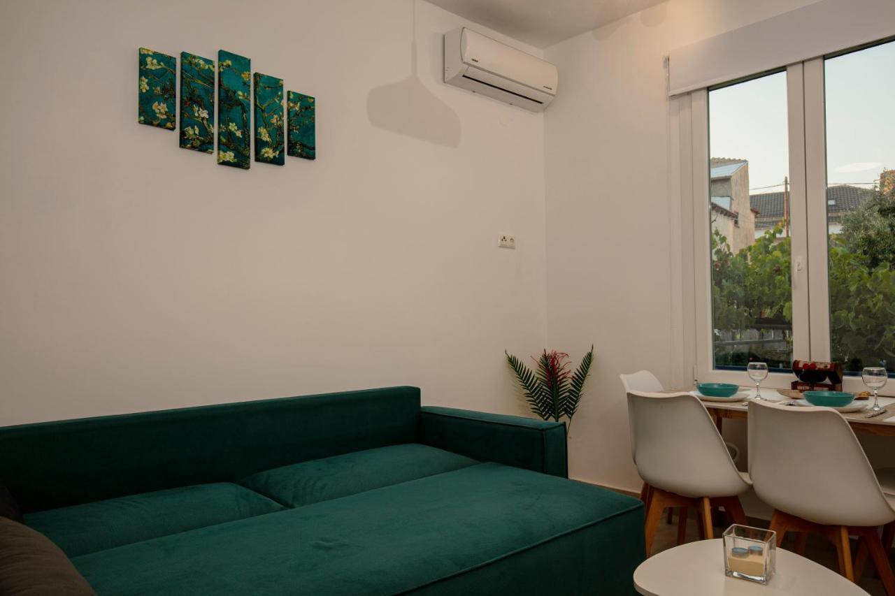 Rilassunte Luxury Apartments Potos Bagian luar foto